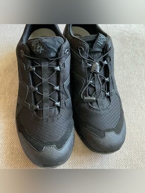 Haix Eagle 2.1 Black Work Shoe Mens Wide 10.5